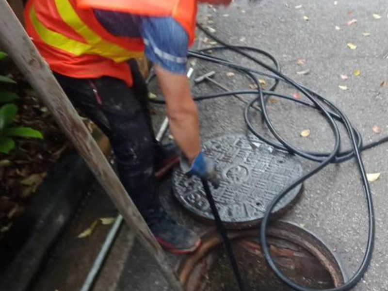 深圳挖沟埋管 水沟清理 水渠疏通 高压水枪清洗
