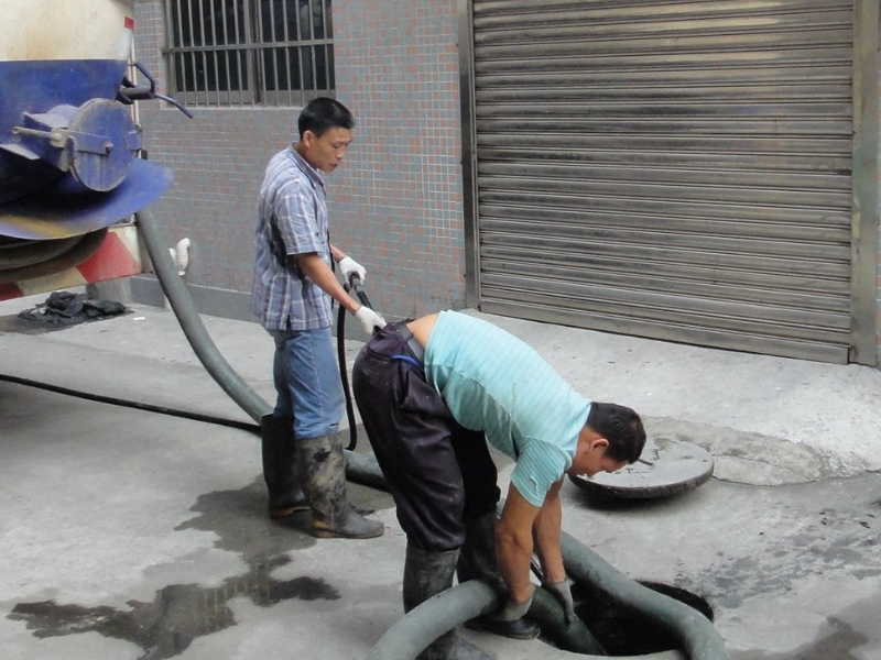 深圳管道疏通 隔油池清理维修 化粪池清理 水电安装